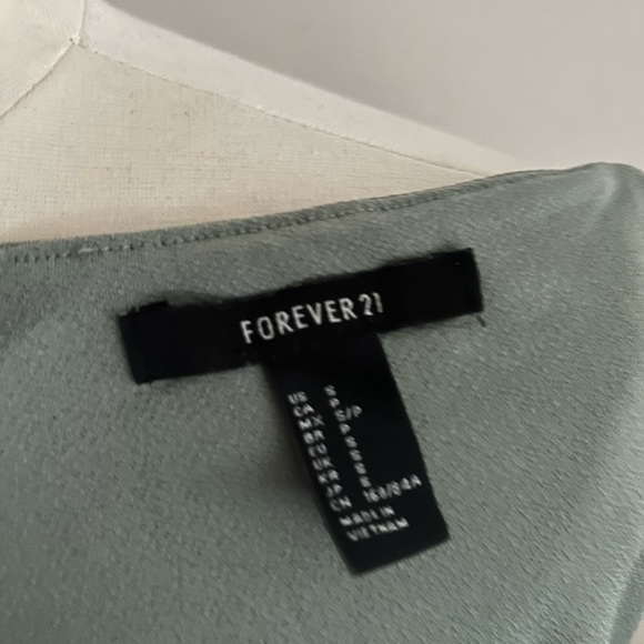 Sage Square Neck Crop Tank Top S - Picture 5 of 5